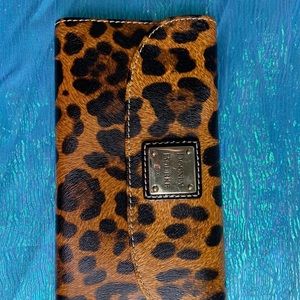 Dooney and Bourke leopard wallet